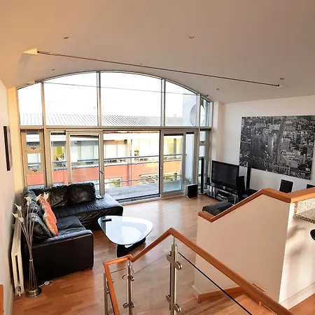 View Point - City Centre Duplex - Yourapartment Apartment Bristol